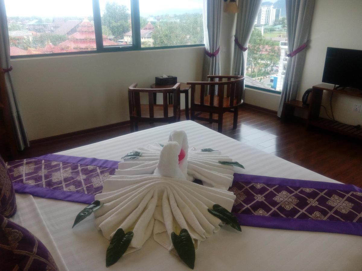 81 Central Hotel Nyaungshwe Exteriör bild